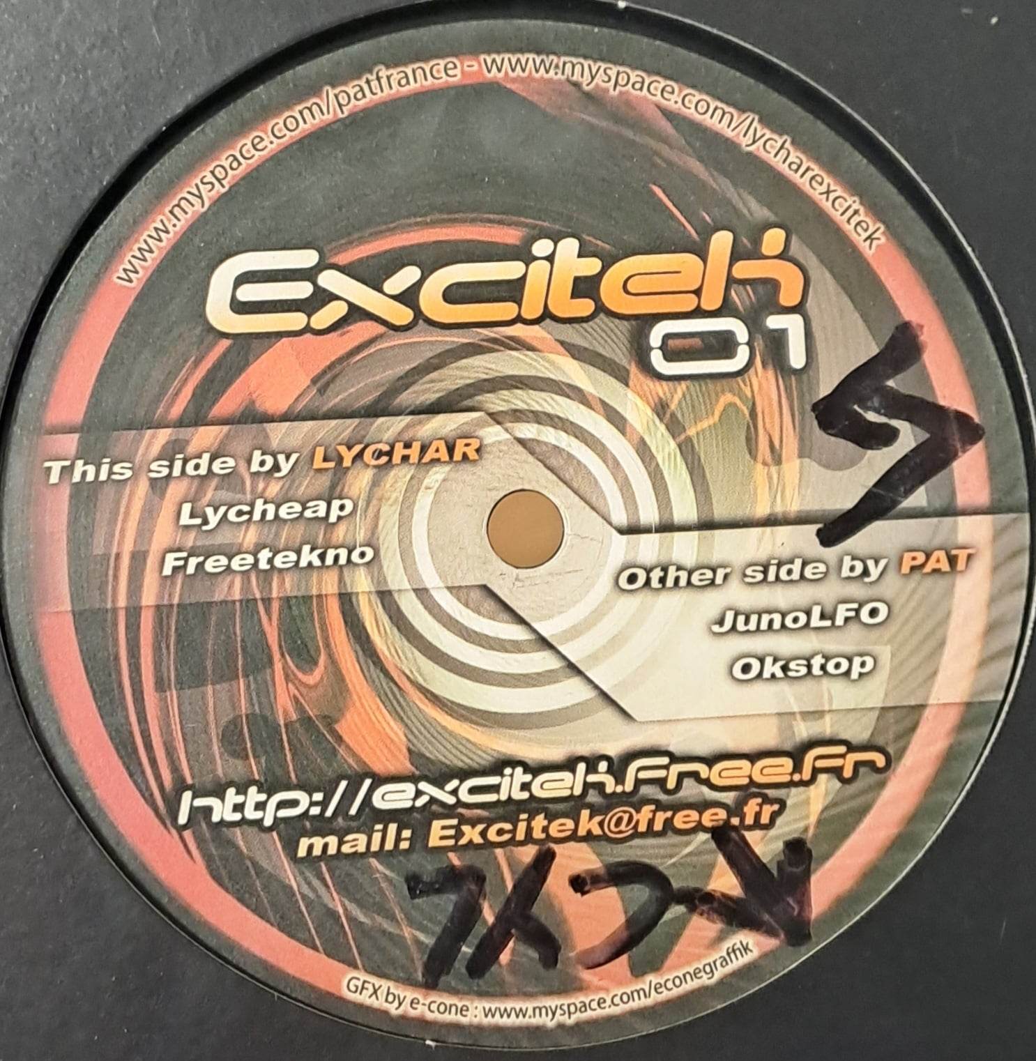 Excitek 01 - vinyle freetekno